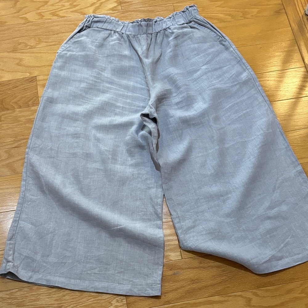 Light Gray Wide-Leg, linen cropped Pants